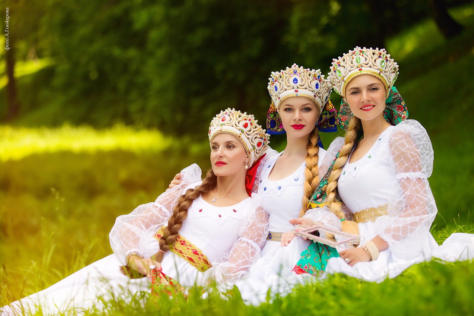 Slavic women in Bucharest