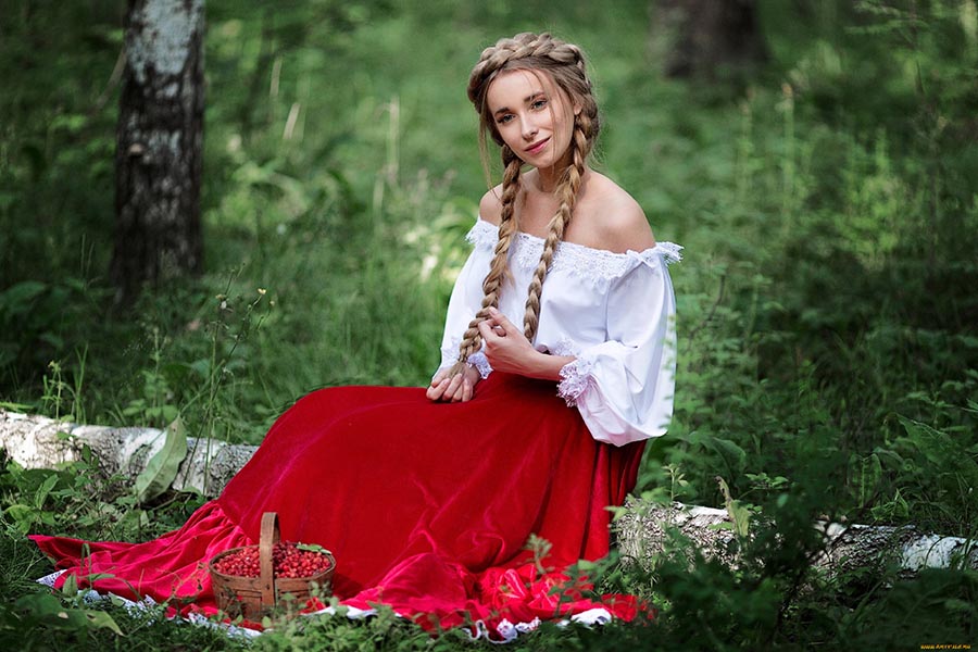 Sexy photo Slavic women in Bucharest