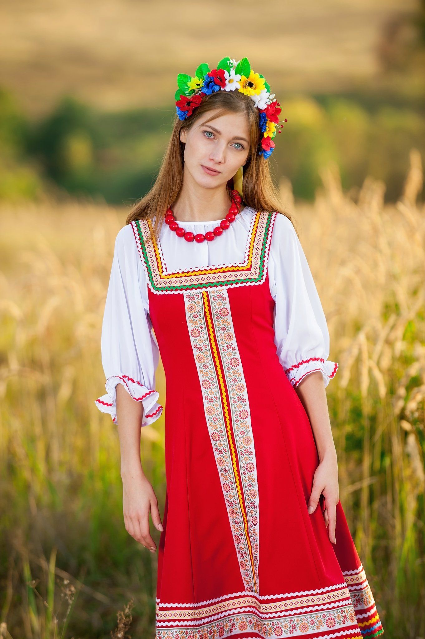 Women in Slavic costumes in Bucharest